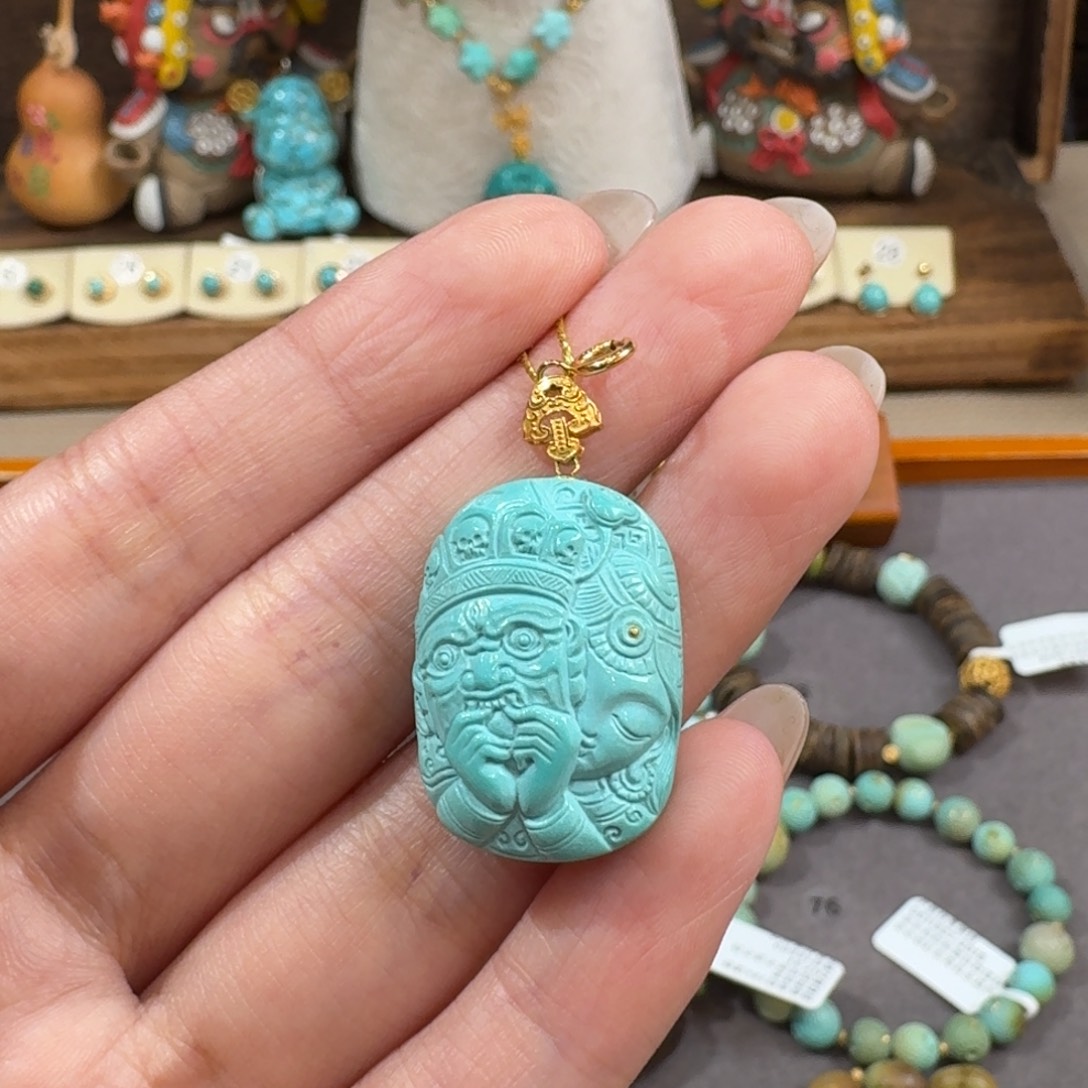 绿松石18K金镶嵌吊坠(不含链)扎吉拉姆