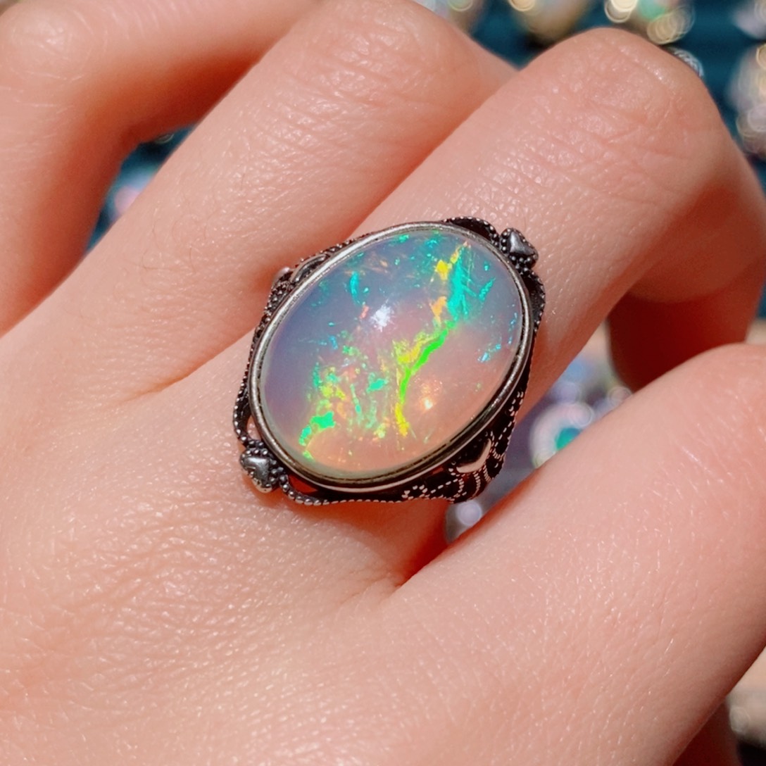 欧泊欧泊戒指银S925镶嵌