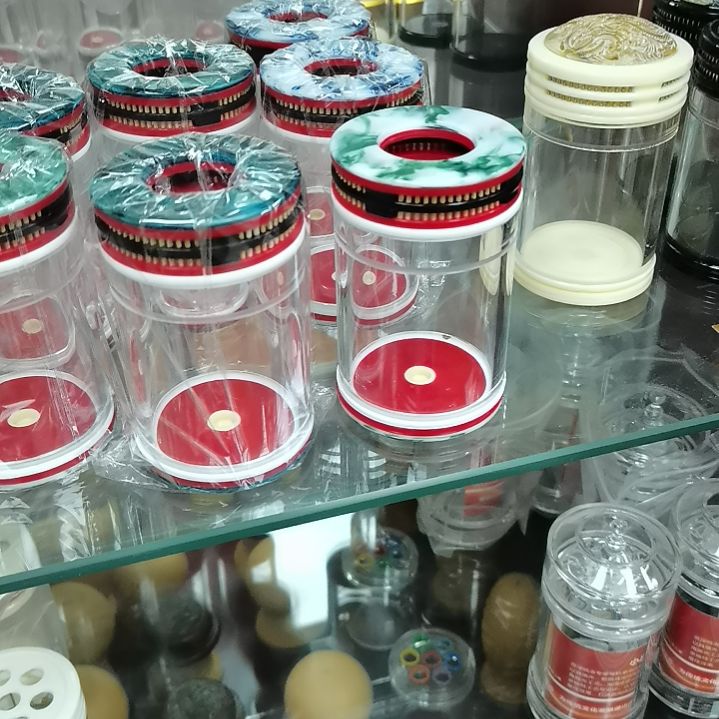 军***剑老谭蝈蝈精品罐四个包邮