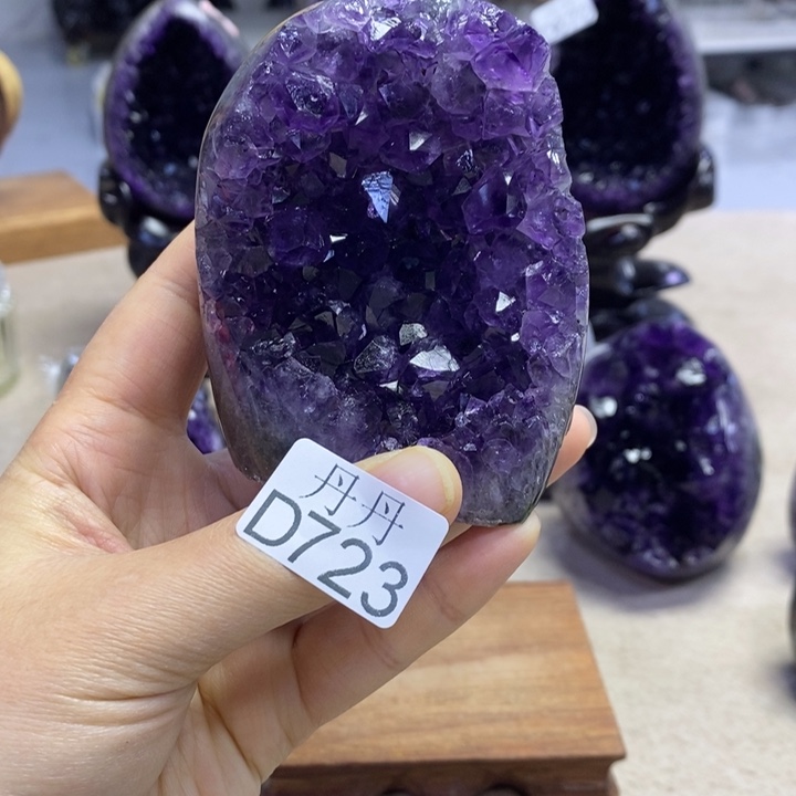 水晶大型摆件（非配饰）未镶嵌