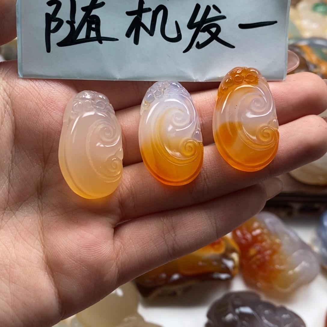 玛瑙/玉髓未镶嵌颈饰