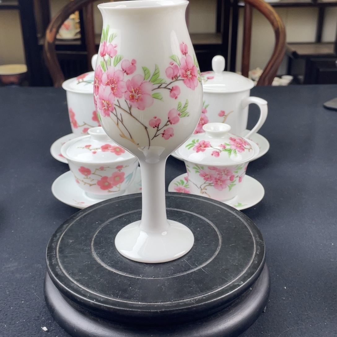 瓷片轻工业陶瓷研究所