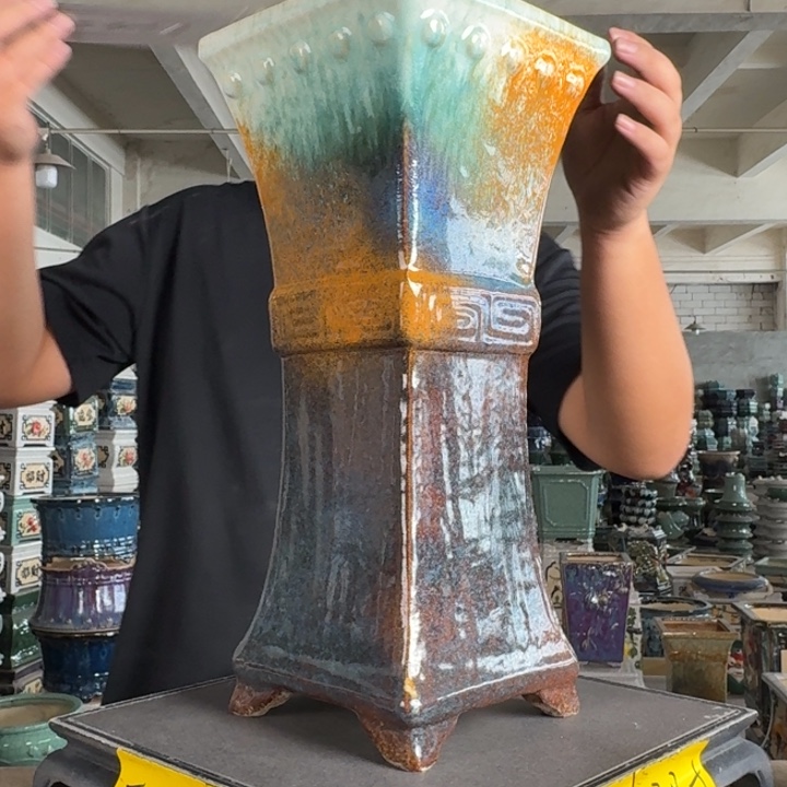 。一风堂石湾花盆 内15*38