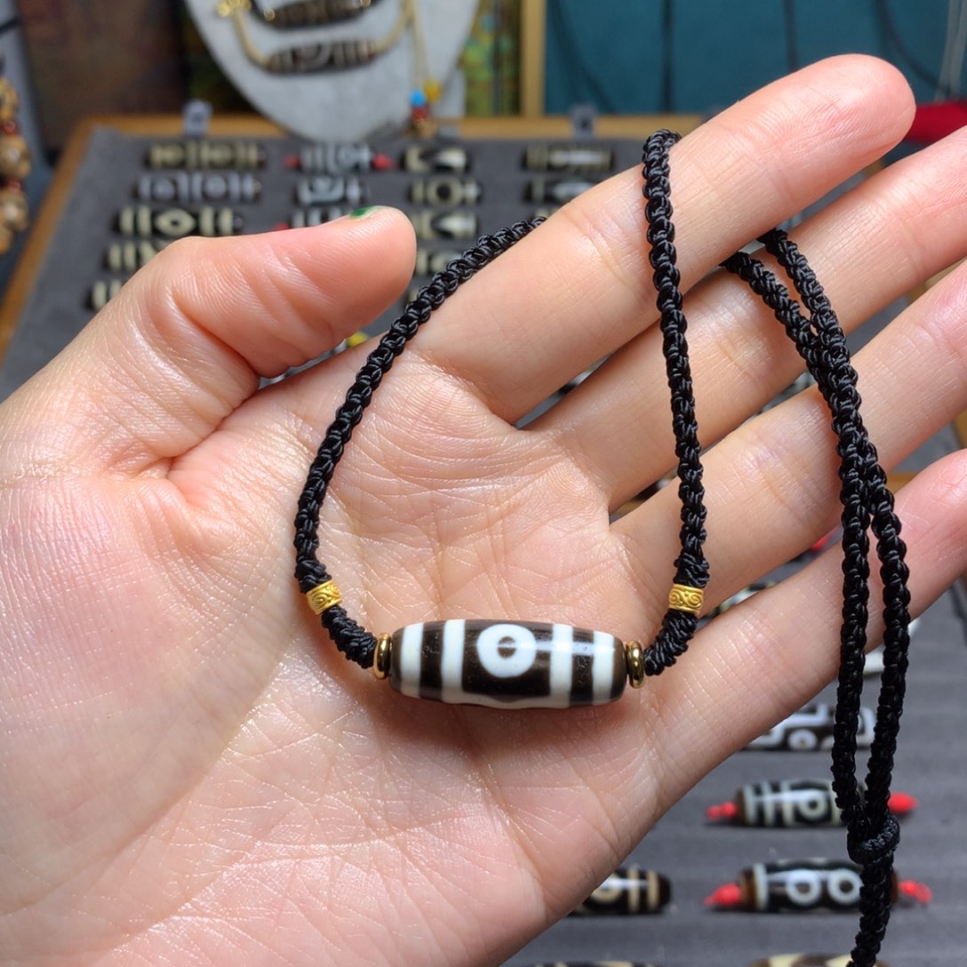 玛瑙/玉髓吊坠(赠链)未镶嵌