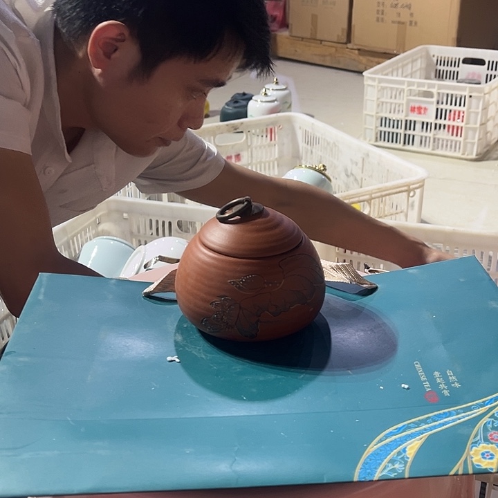 摆件茶叶罐储物罐密封罐！