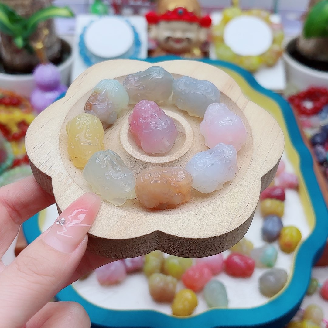 琪***儿玛瑙/玉髓未镶嵌手链盐源10