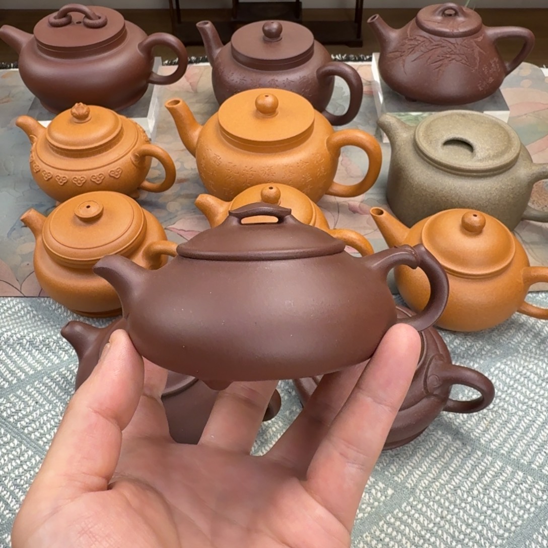 人***戏紫砂茶壶简瓢 底槽青 150cc