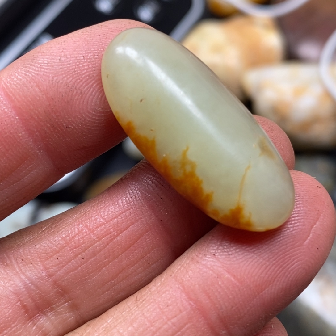 和田玉（糖玉）挂件未镶嵌