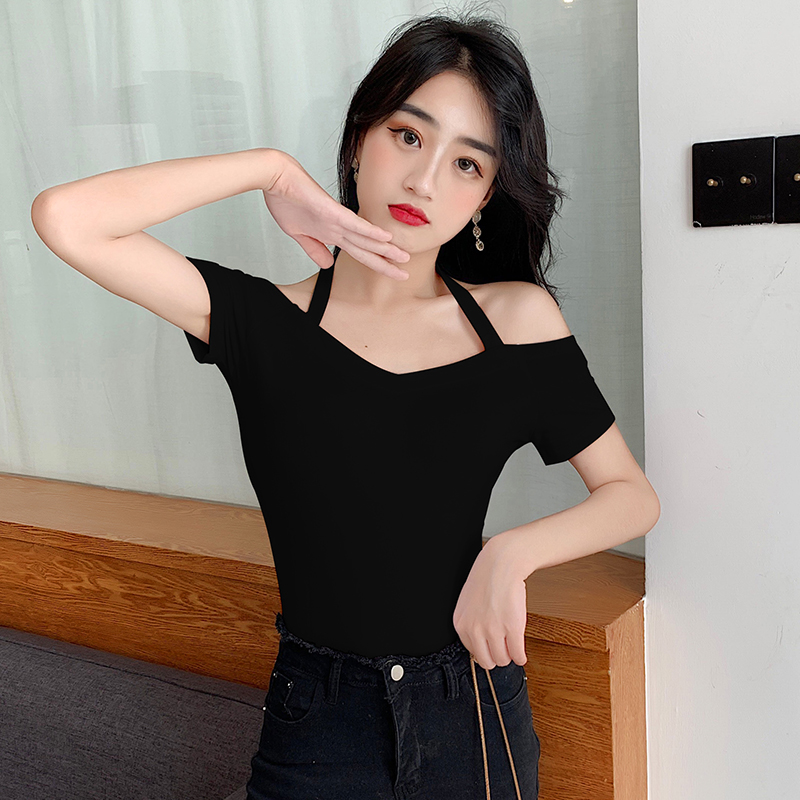 黑色露背短款露肩短袖T恤女露脐小心机漏锁骨性感挂脖上衣TS0113