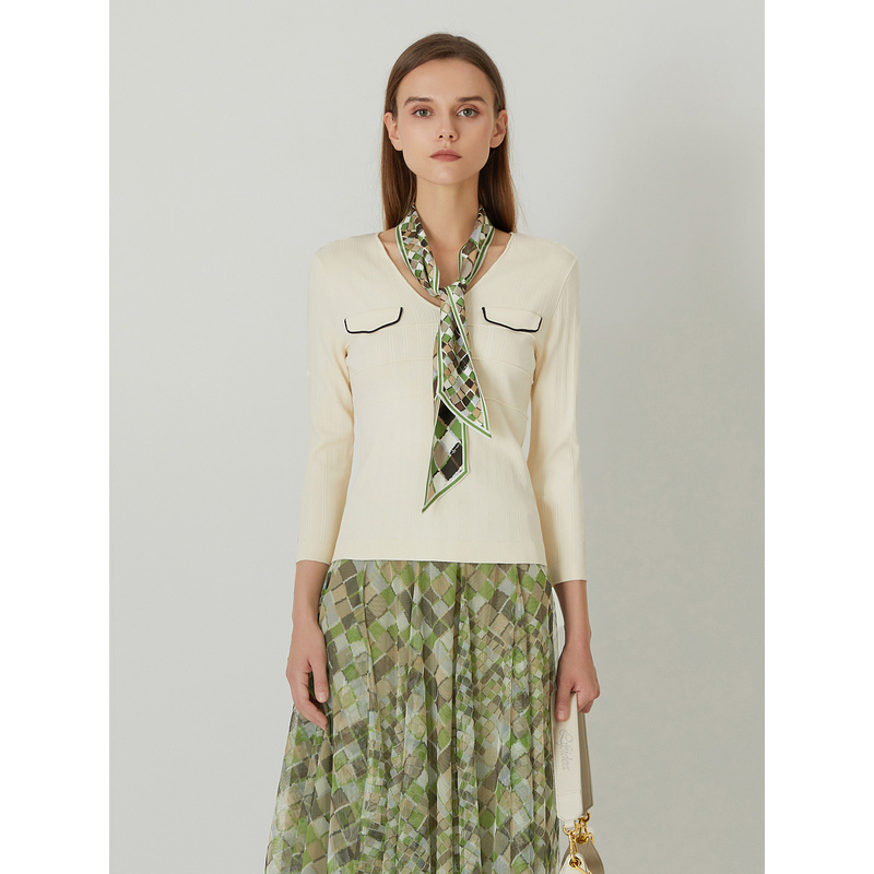 【小花】莱芙艾迪儿套头针织衫1E1M42068