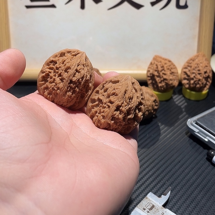 吊坠文玩核桃南疆