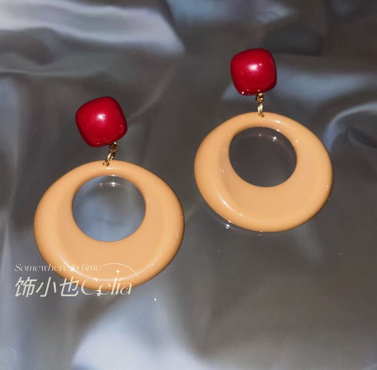 铜合金树脂耳饰 【咖啡撞奶】秋日琥珀系简约耳钉饰品
