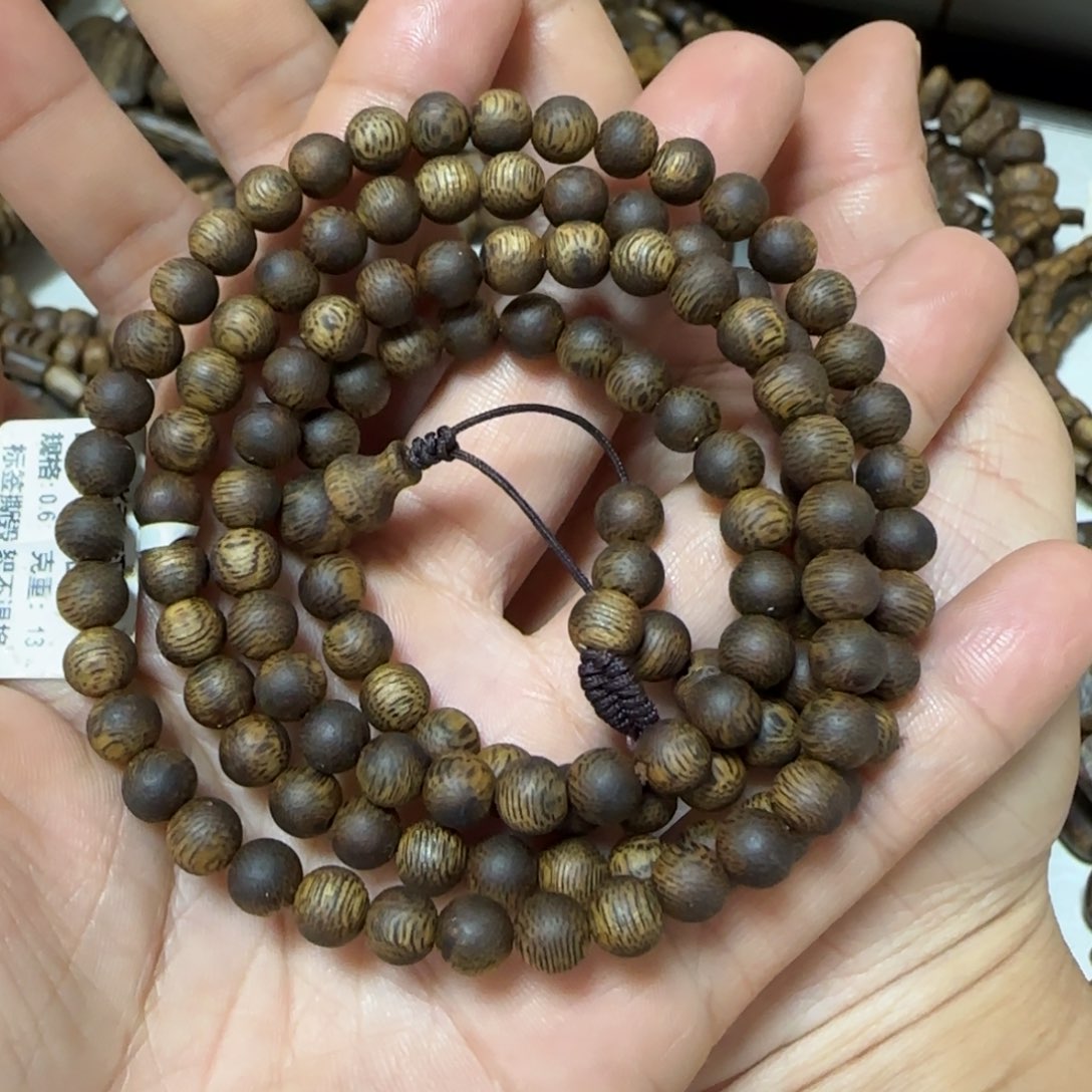 手串沉香红骨多样性发货一条卡6-13克