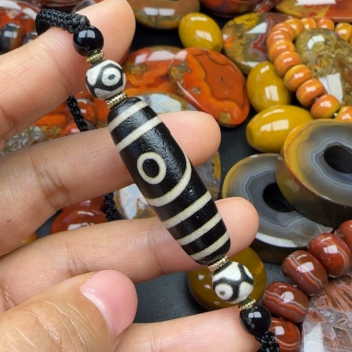 玛瑙/玉髓未镶嵌原矿玛瑙项链牌子