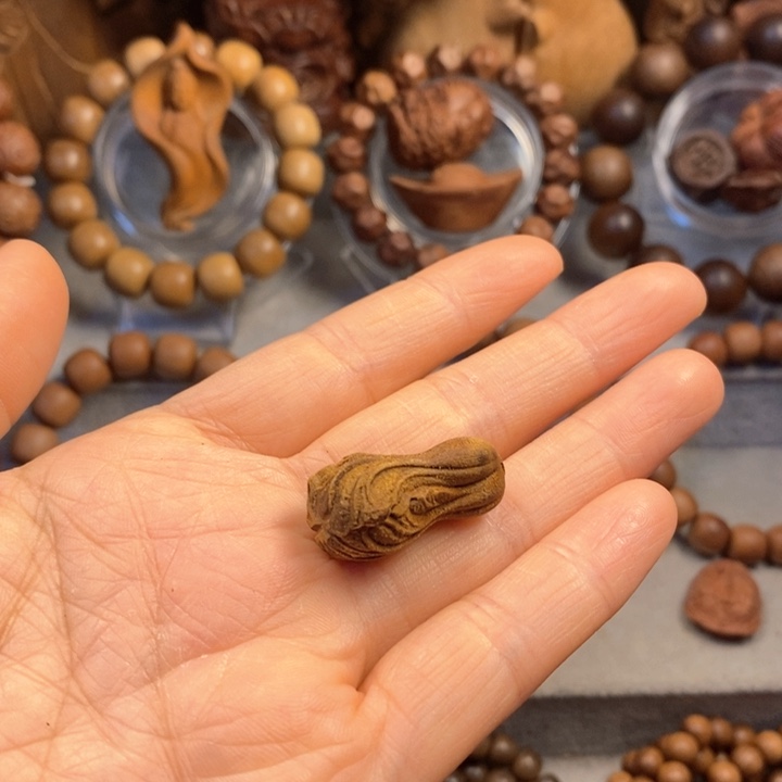 桃****手串/手链檀香木老山檀奶香味小配饰白菜