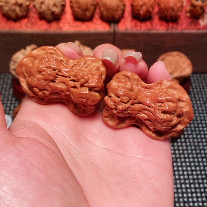 【闪购商品】文玩核桃吊坠战***焰葫芦