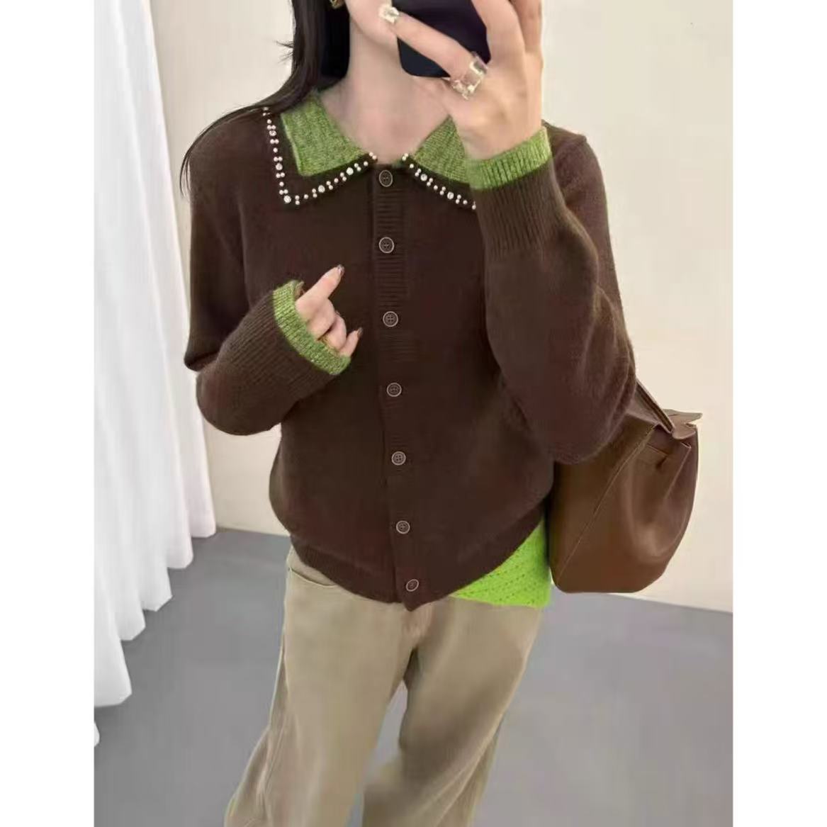 丽姐家~撞色珍珠领重工制作气质长袖洋气针织时尚百搭翻领上衣