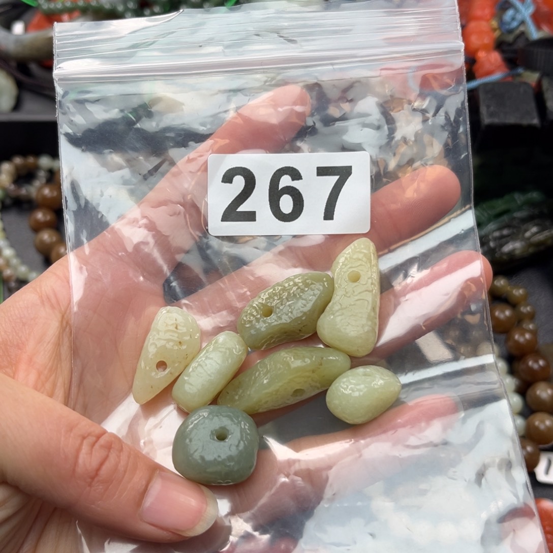 和田玉珠宝奇石未镶嵌