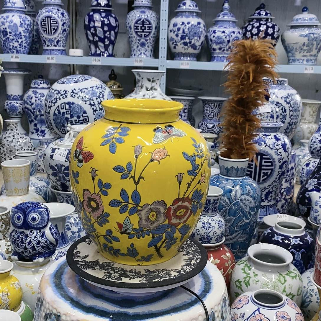 【闪购商品】摆件出口瓷器大肚瓶摆件……………………