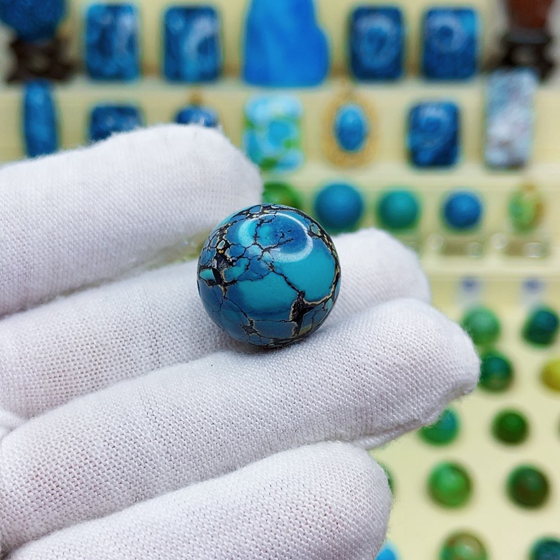 绿松石绿松石未镶嵌