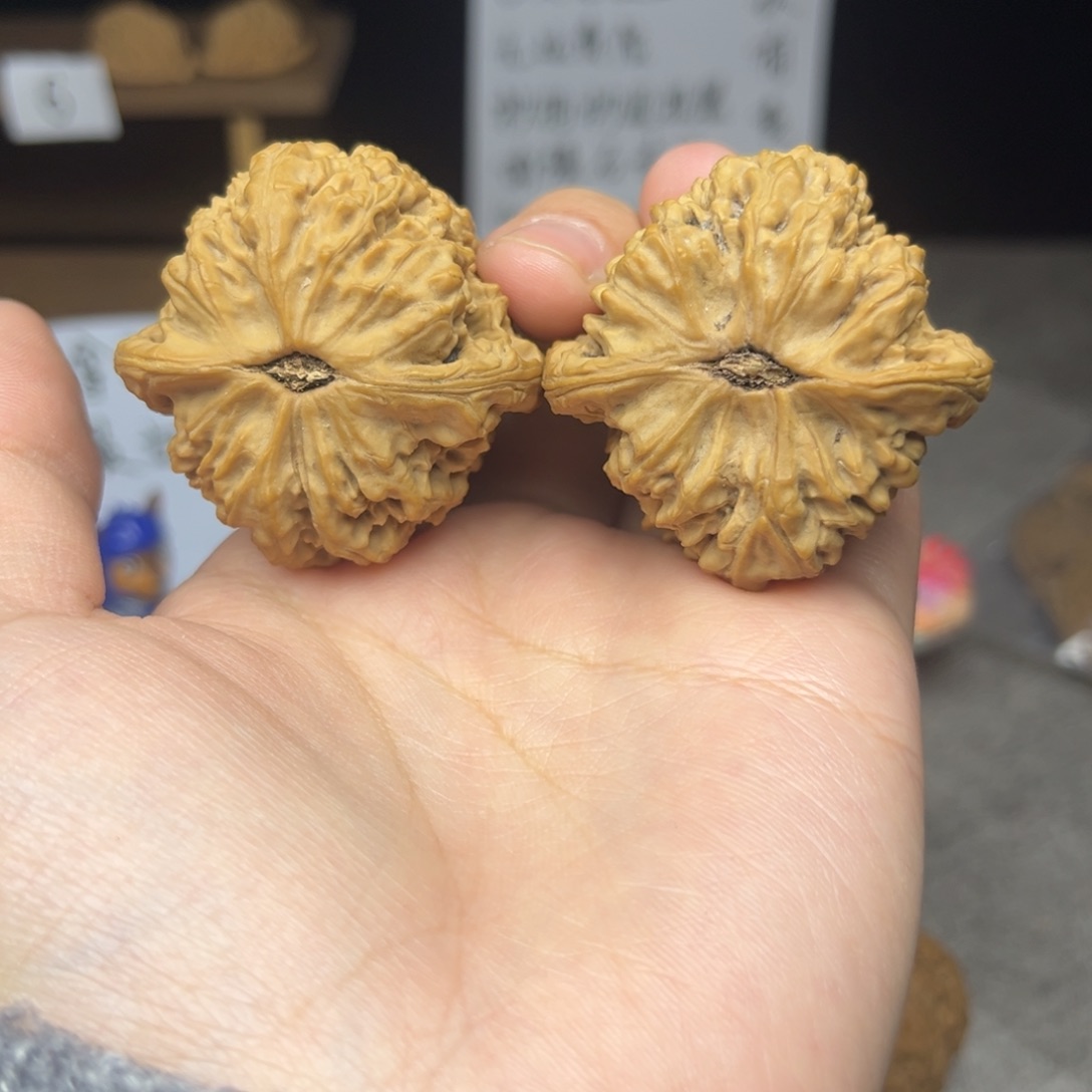 火***炮文玩核桃吊坠涿鹿南疆石