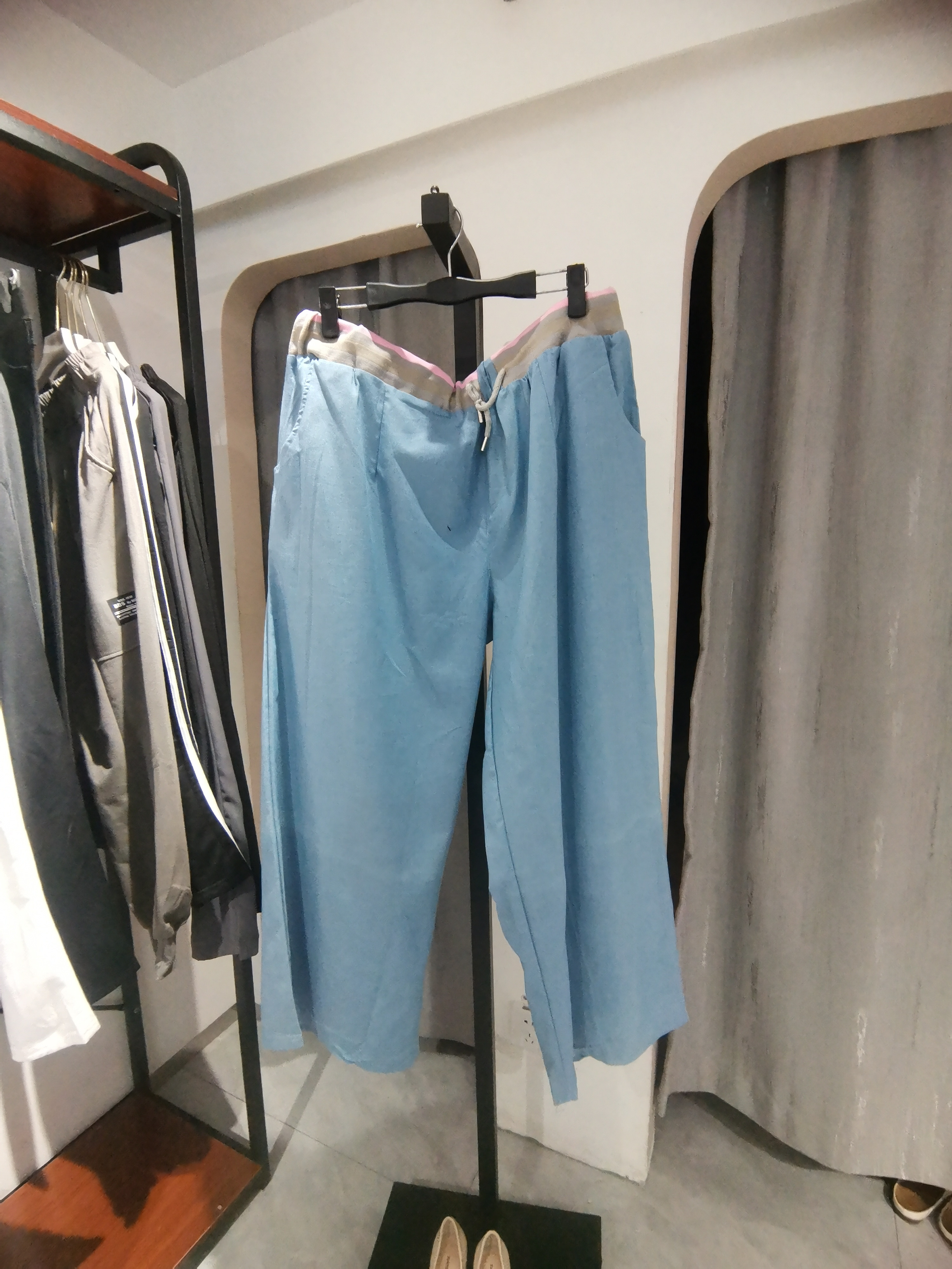 501薄款牛仔蓝阔腿裤（180斤可穿)默认微瑕无运费险