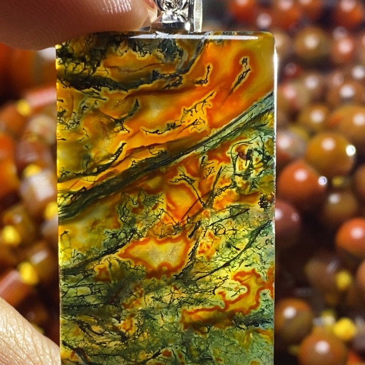 玛瑙/玉髓颈饰未镶嵌