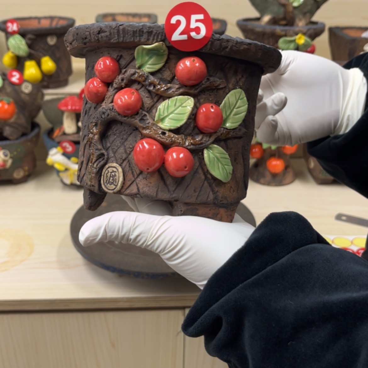 【闪购商品】紫砂花盆25号微瑕内口12.5×12.5脚高13