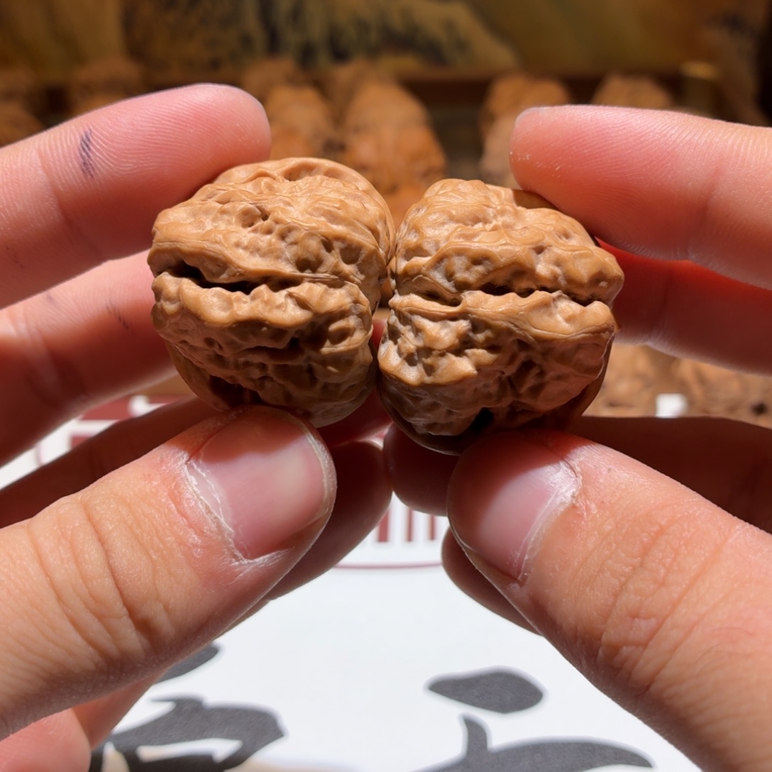 文玩核桃吊坠蛤蟆头A26