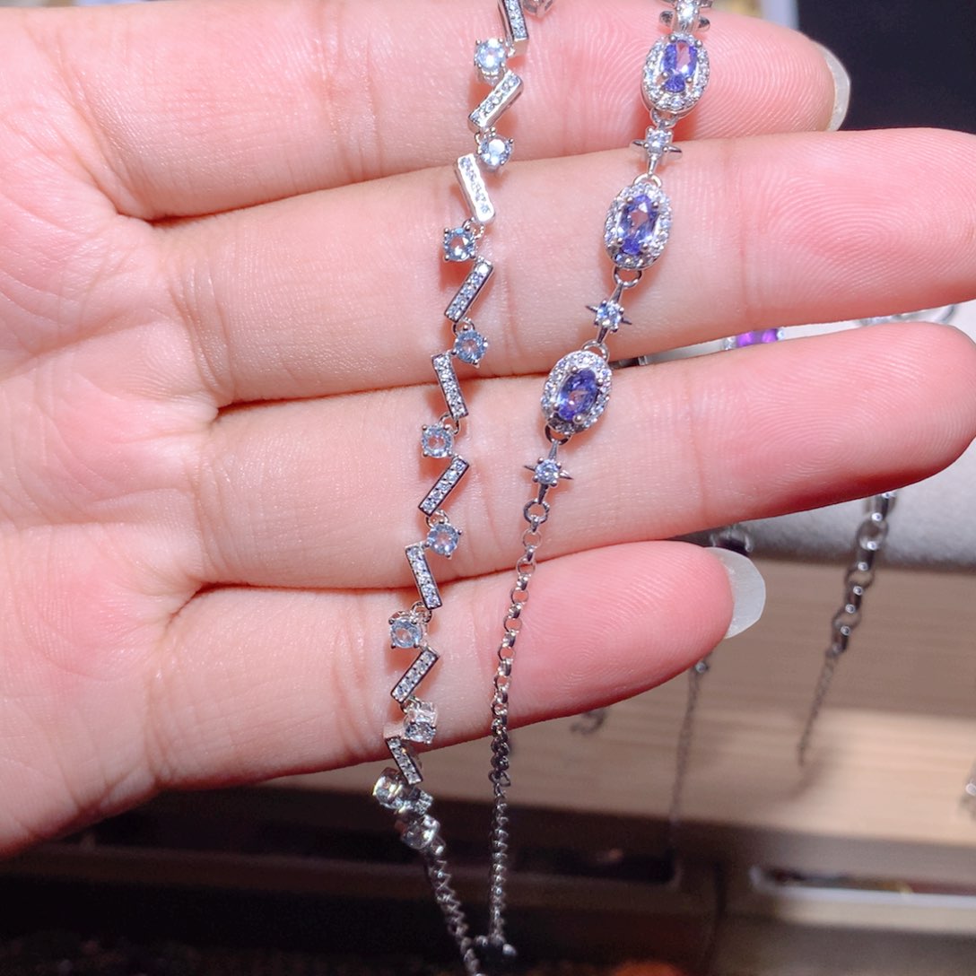 【闪购商品】烟晶戒指银S925镶嵌小**克手链