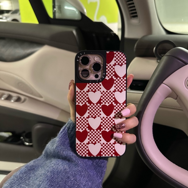 【高版磨砂黑框】创意红格子爱心苹果iphone11/16手机壳硬背软边防