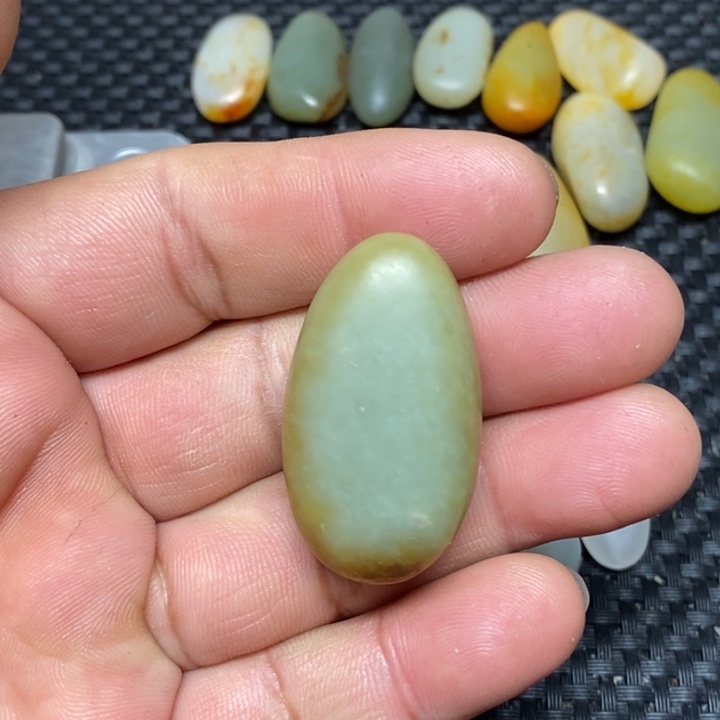 和田玉（白玉）珠宝奇石未镶嵌