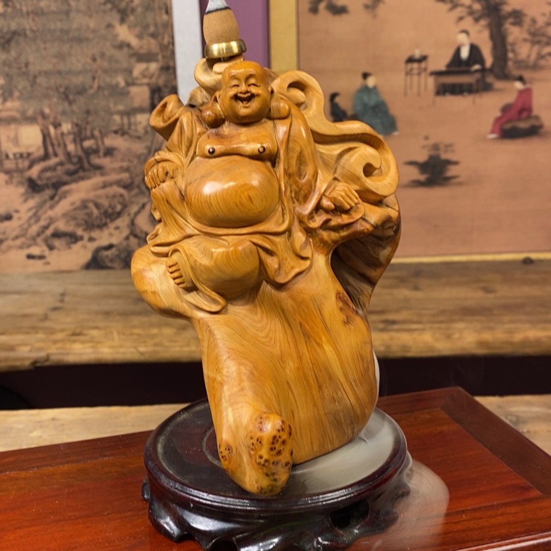 柏木（崖柏）冰**地崖柏。    