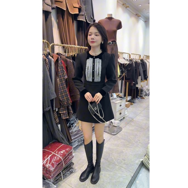 赫本风撞色蕾丝边A字呢子法式连衣裙气质显瘦复古百搭2080