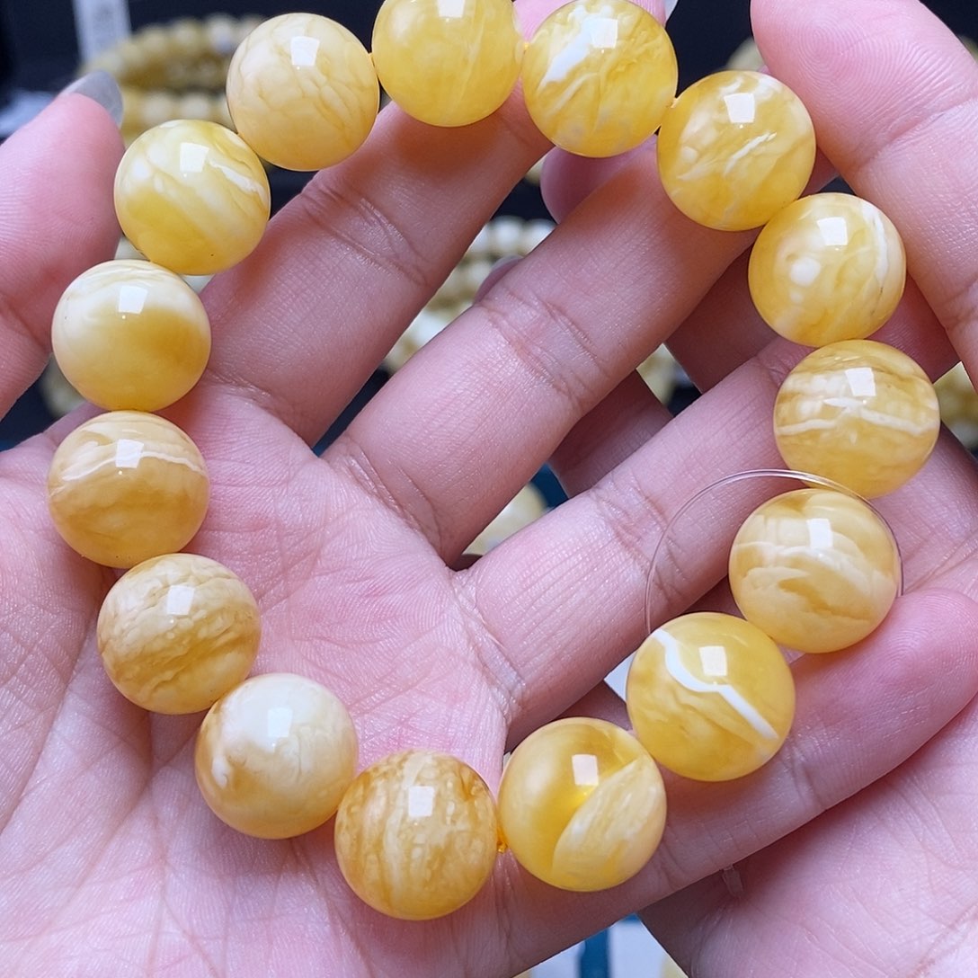 蜜蜡珠宝奇石未镶嵌