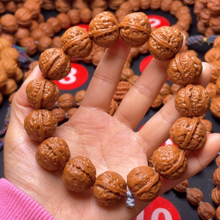 文玩核桃吊坠吞金兽