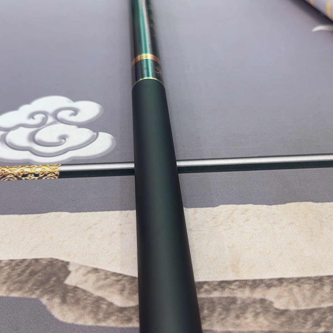 碳素1.8m以下鸿运鲤5H7.2米一支