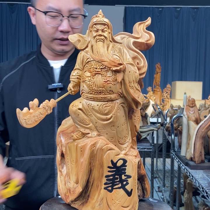 柏木（崖柏）随型摆件