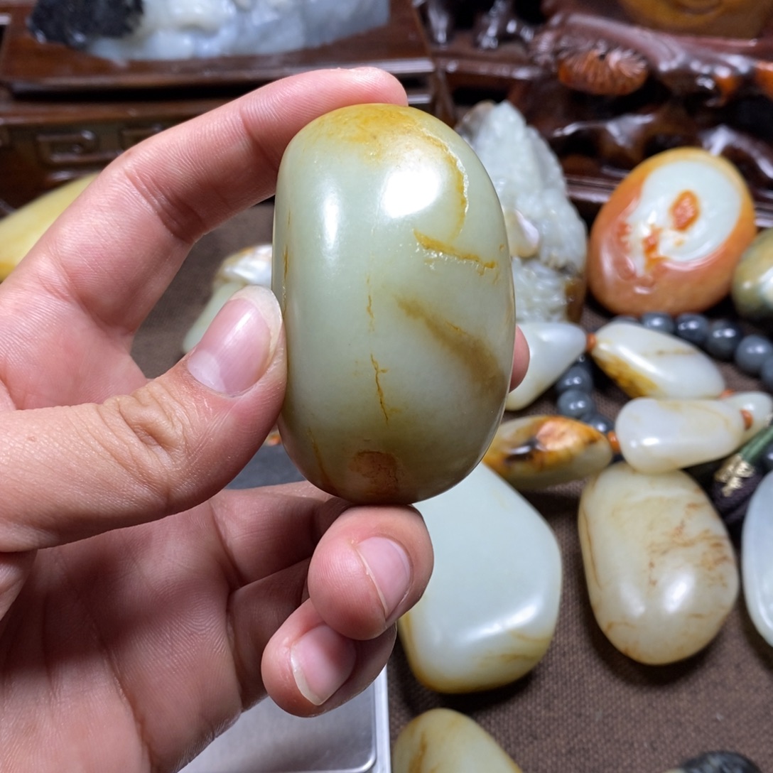 金***光和田玉未镶嵌把件