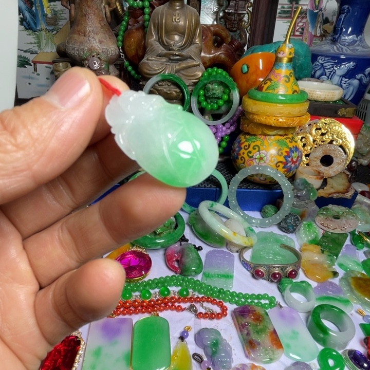 *****吊坠滴血莲花菩提