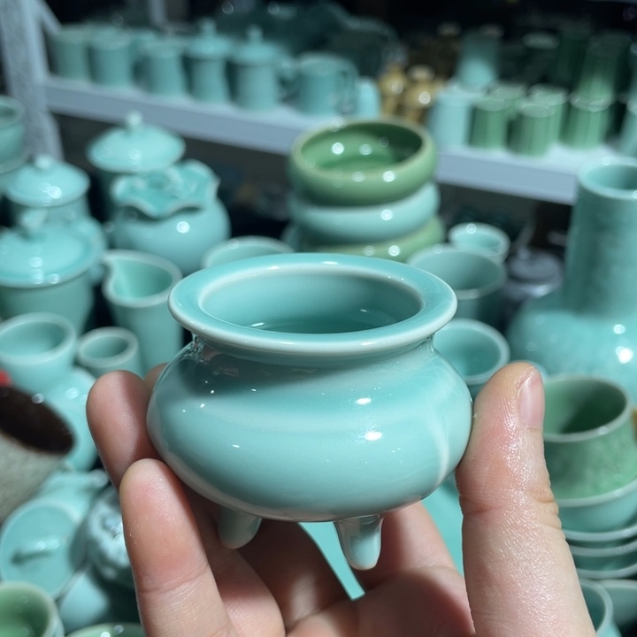 青瓷青瓷 青瓷青瓷 特价