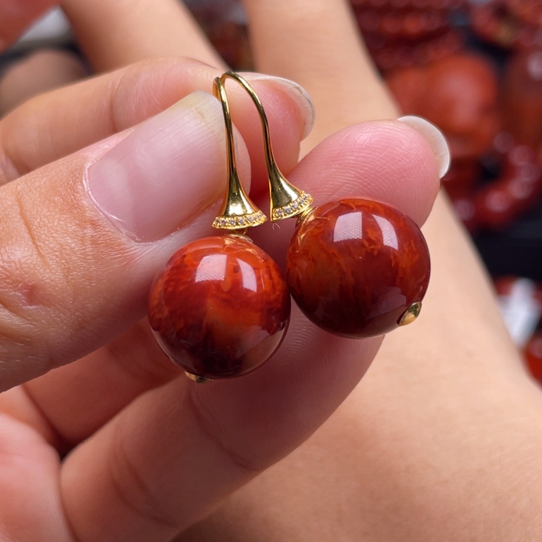 南红玛瑙珠宝奇石18K金镶嵌雪*耳环