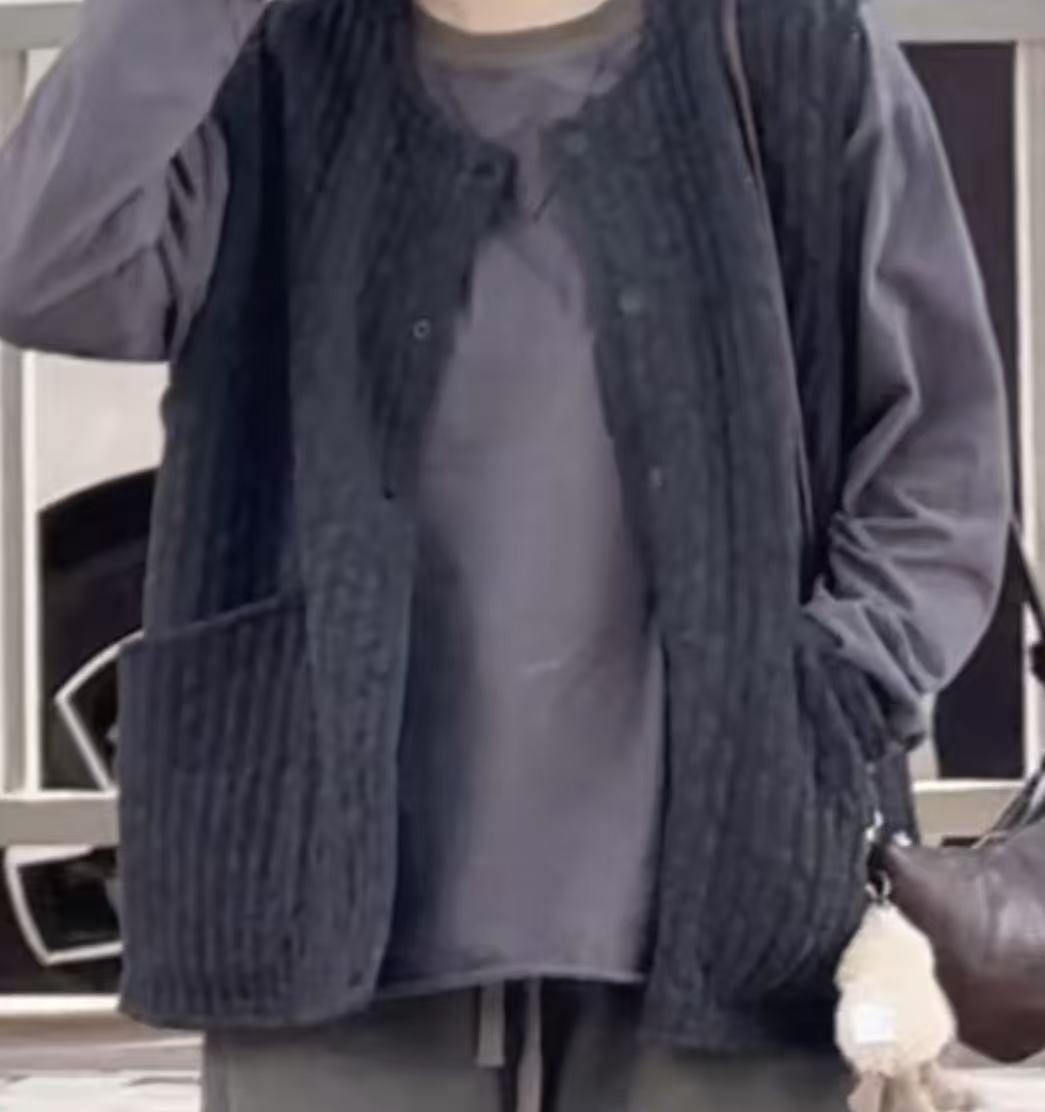  韩国正品/不支持退换/云朵彩点马甲/1021/18