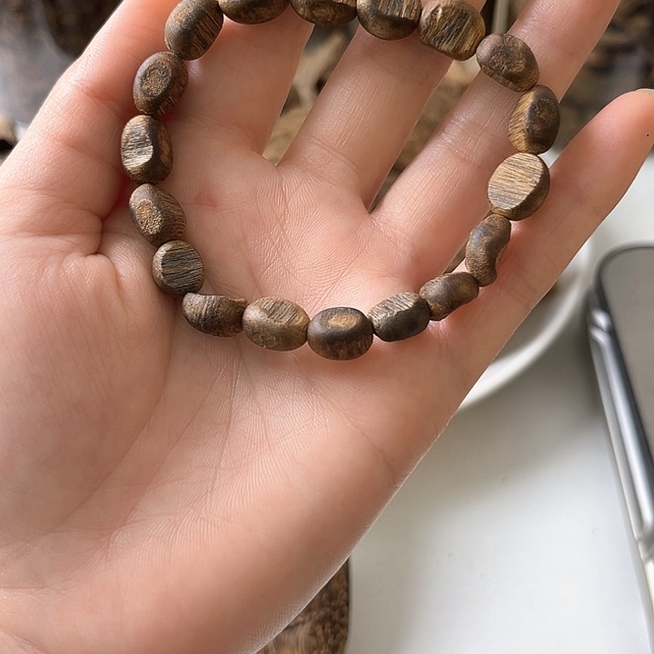 沉香木手串随性手串（多样性发一）