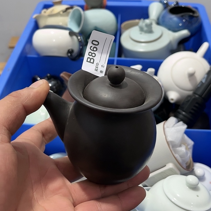 茶具默认微瑕瓷器、茶具、壶、摆件，介意勿拍 