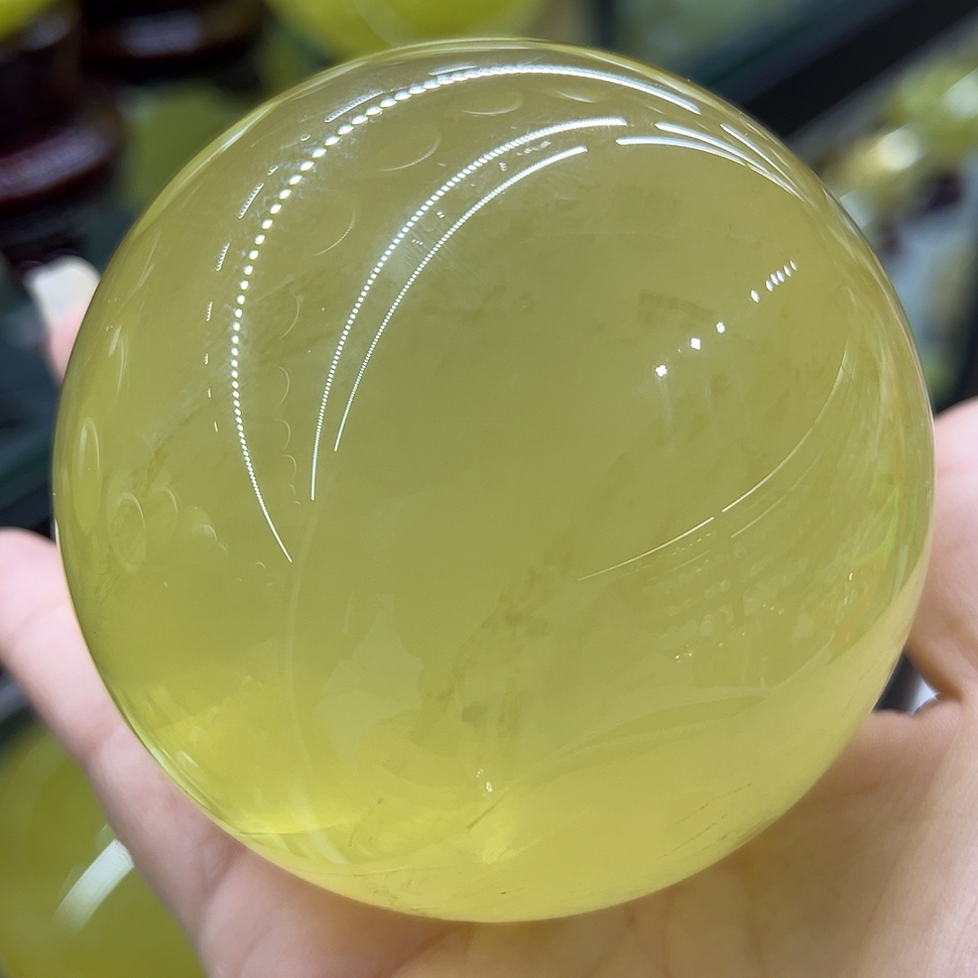 水晶水晶球摆件未镶嵌