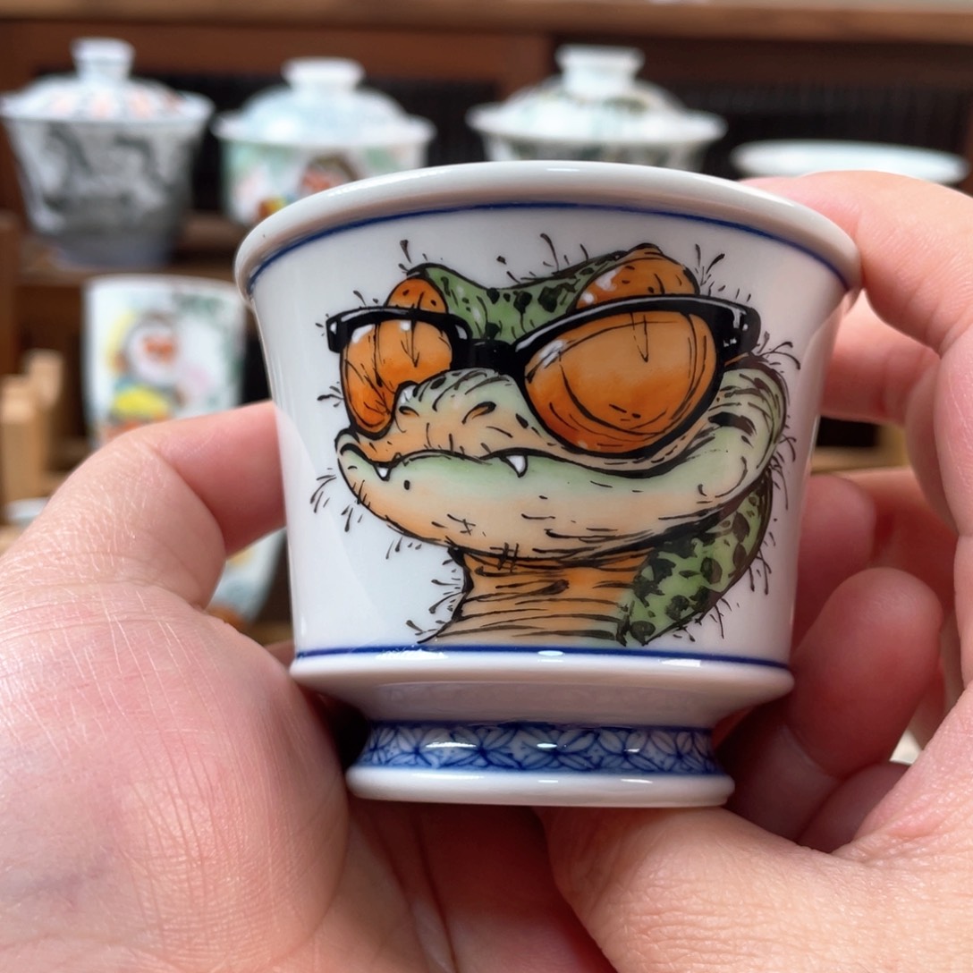 宫九陶瓷手绘蛇杯