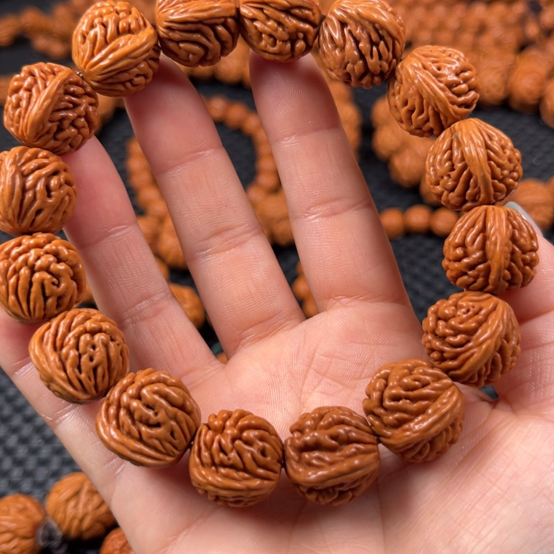 桃核手串Y9链接手串