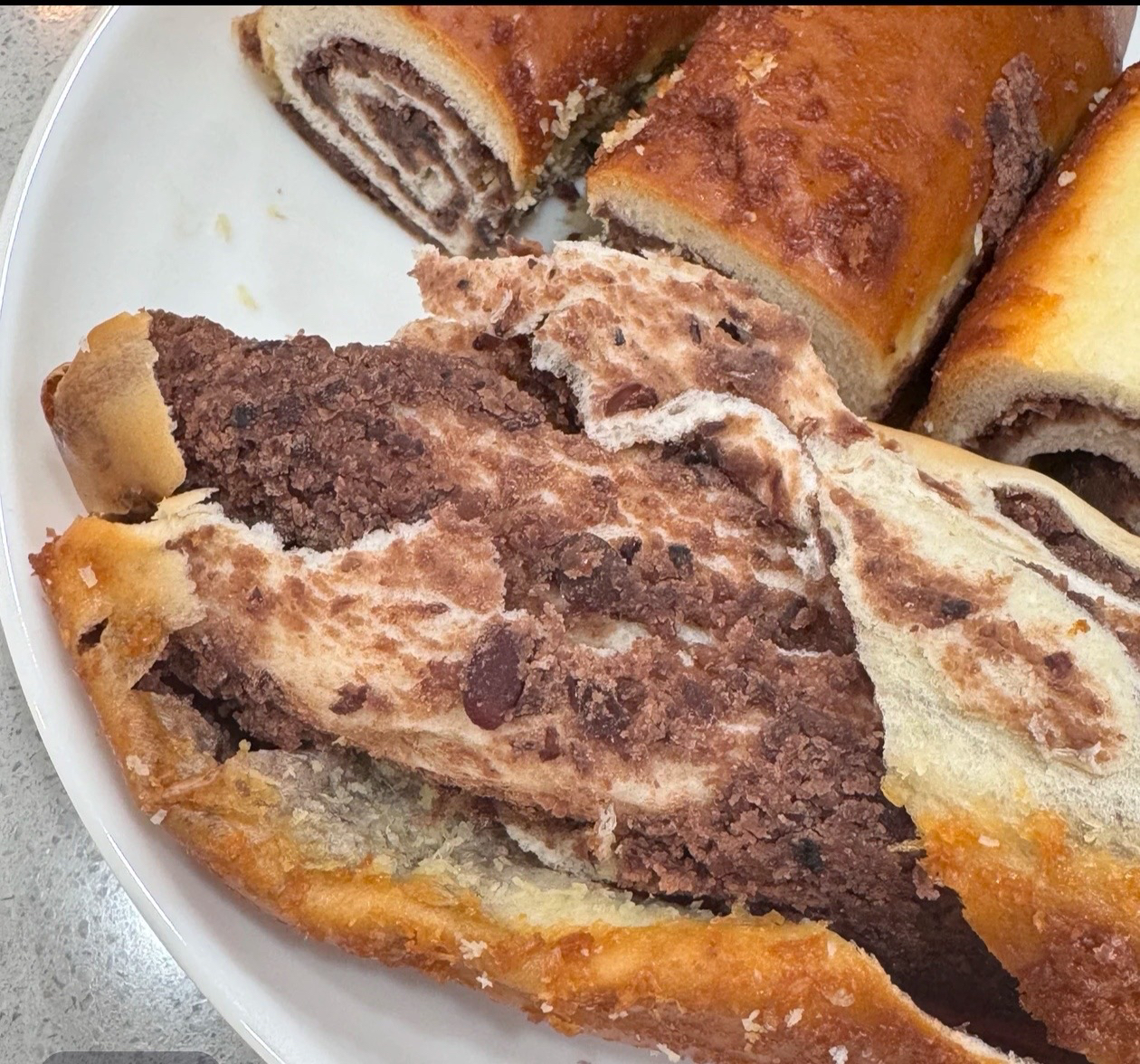 豆排面包 （红豆馅料添加量>50%) 糯香微甜