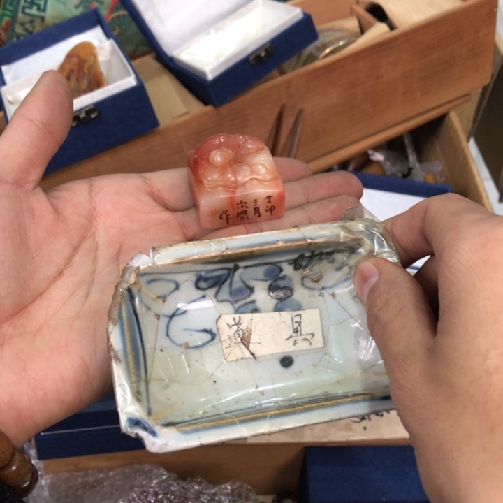 陶瓷孤品单件车里拍